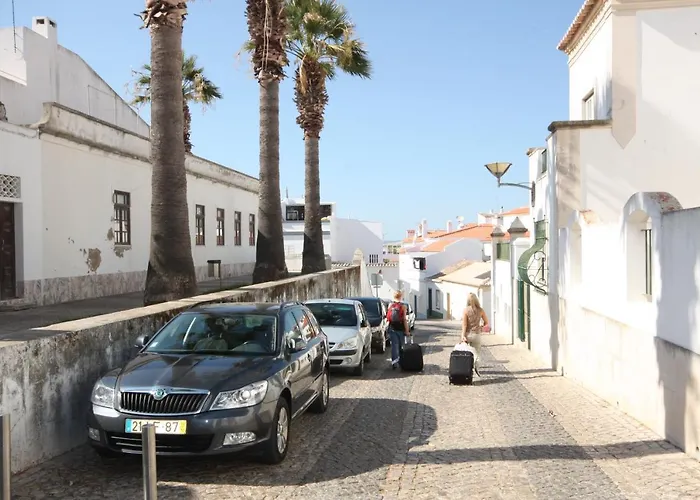 Casa Santini * Lagos